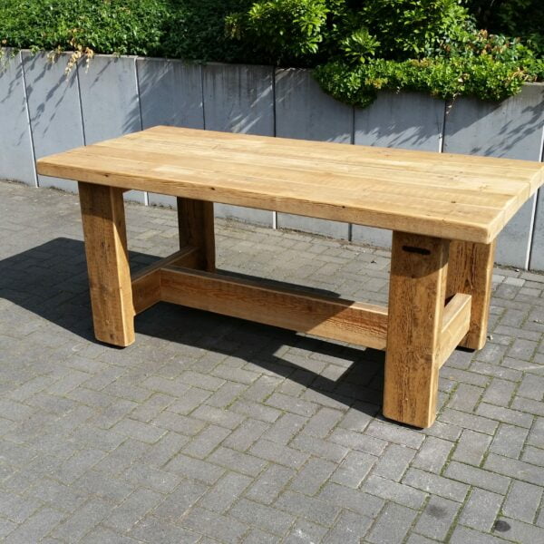 Bauholz Tisch 2,0m x 0,80m